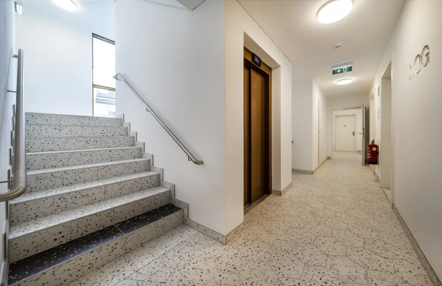 *ERSTBEZUG* 2-Zimmer-Wohnung mit Balkon Nähe Kutschkermarkt & AKH!
