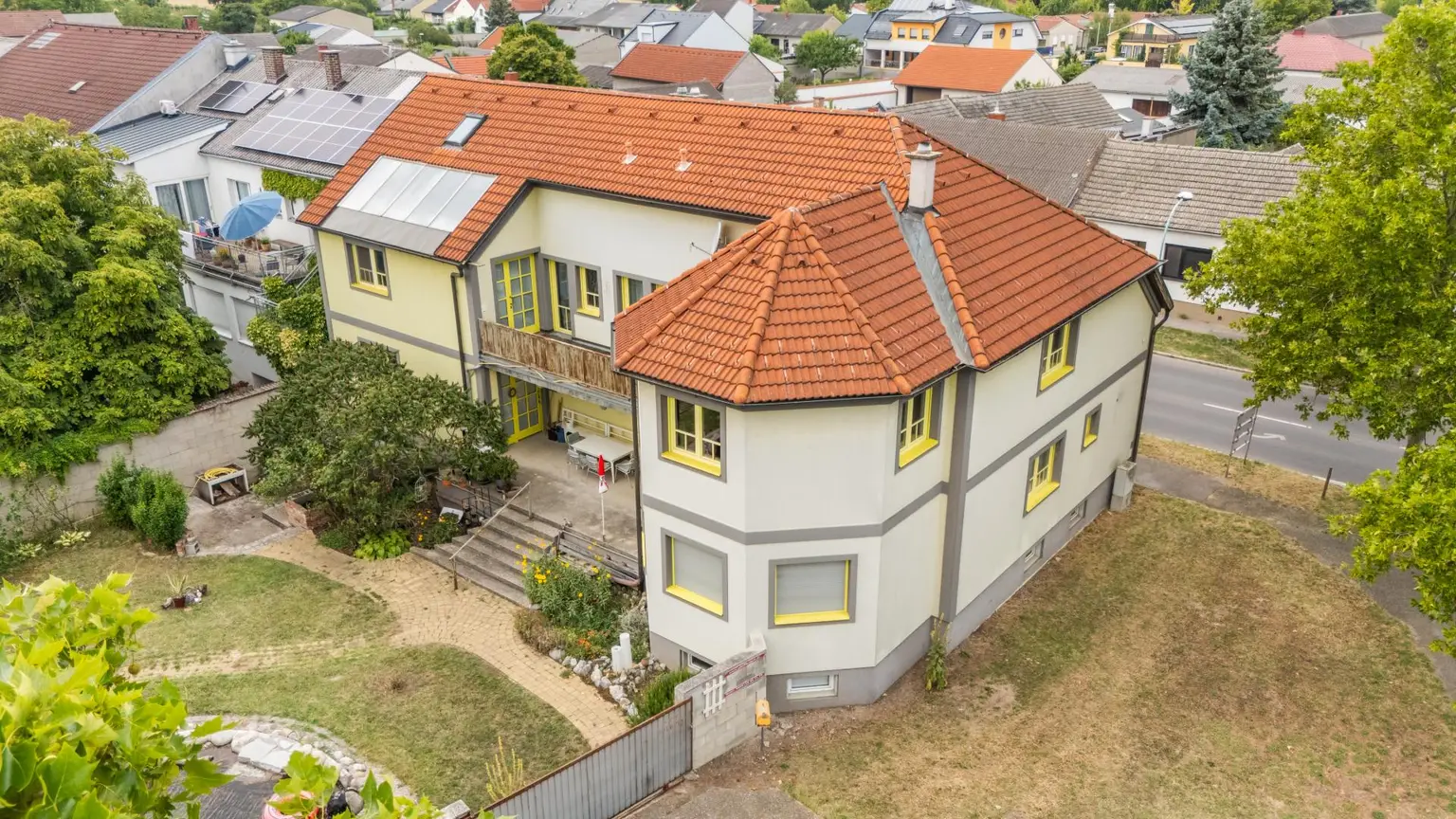 "Ein oder Zweifamilienhaus im Urlaubsort!"