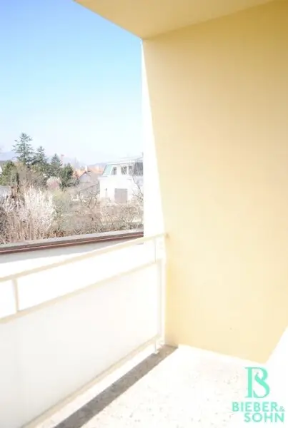 Sonnendurchflutete 3-Zimmer-Wohnung in top Lage mit Balkon!
