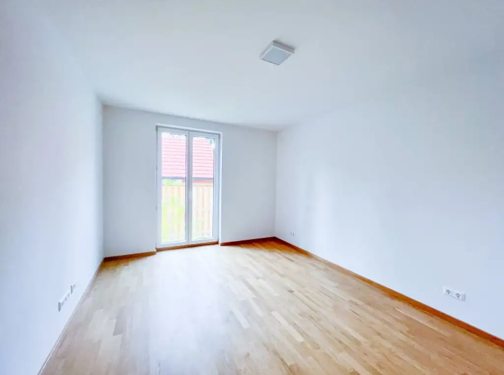 112 m2 Dachgeschosswohnung mit 11 m2 Balkon in Untermauerbach in absoluter Grünruhelage!