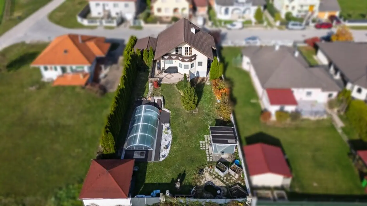 Einfamilienhaus gesucht? Koffer packen und einziehen!