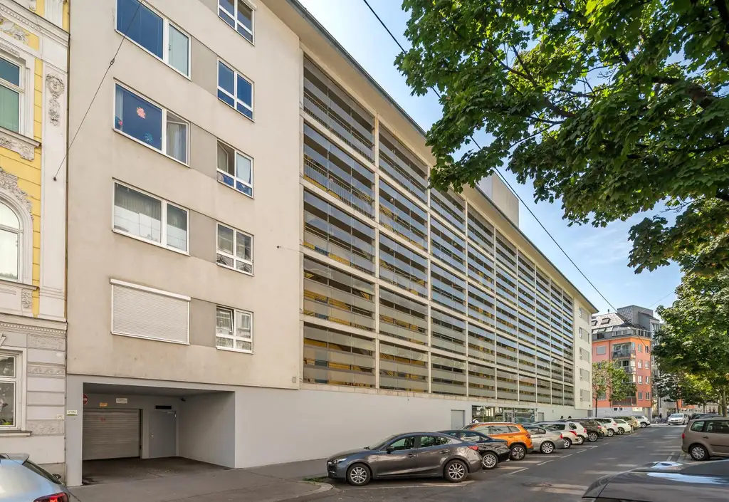 STUDENTEN AUFGEPASST - U3 VOR DER TÜR - MAISONETTE | TERRASSENWOHNUNG