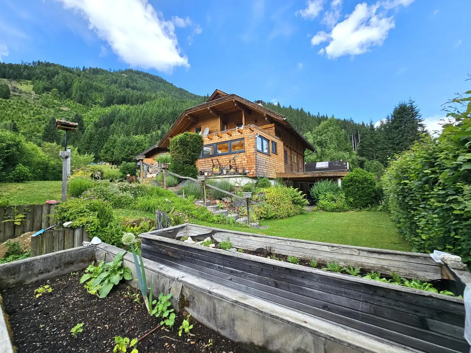 Landhaus mit Chalet-Charakter am Fuße der Turracher Höhe