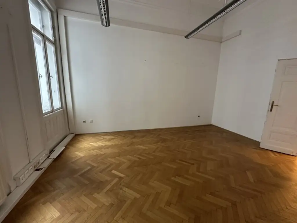 Büro nähe Karlskirche ab SOFORT