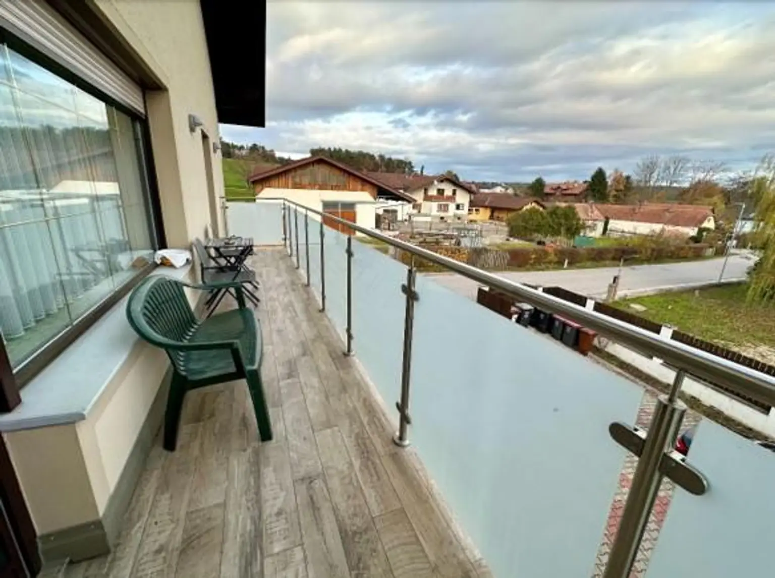 Objekt 2 - Wohnung 2 - Balkon