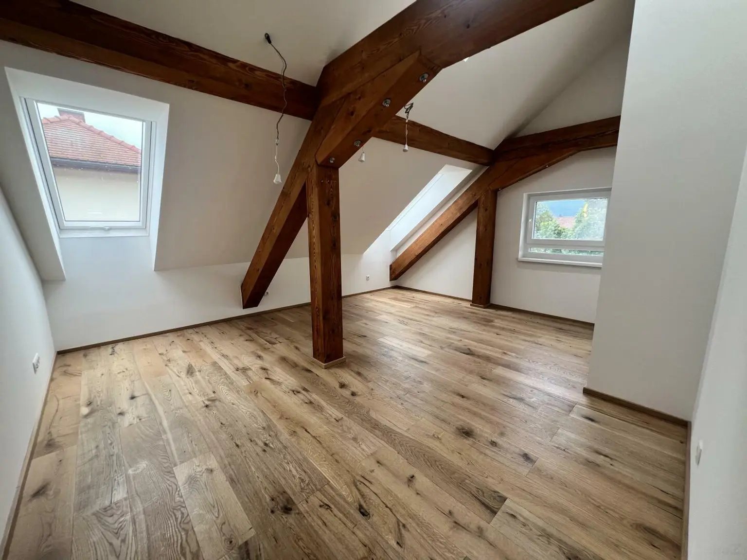 Penthouse-Wohnung + 270m2 Dachterrasse zur Miete als Wohnung oder Büro