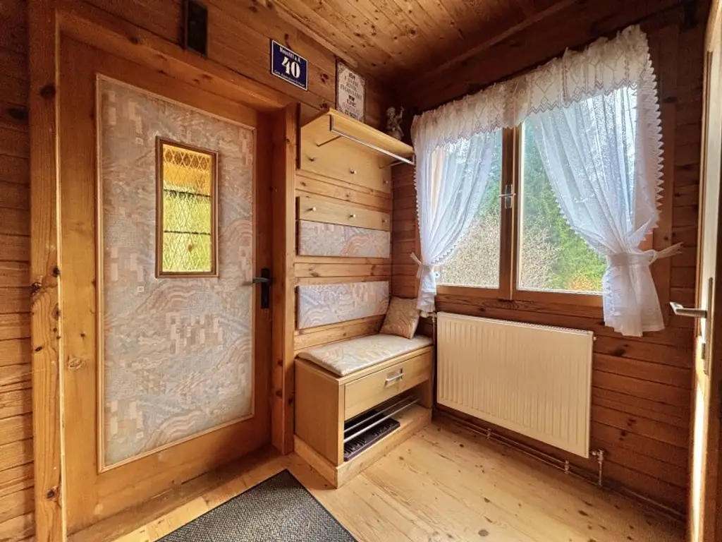 Berghütte am Fuße des Skilifts | Wandern im Sommer, Skifahren im Winter | Zirbenholz-Ausstattung | Kaminofen