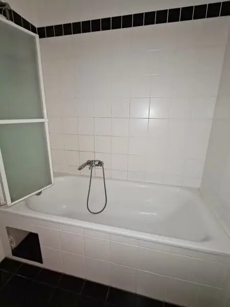 TANBRUCKGASSE - ROLLINGERGASSE, 54 m2 Neubau, 2 Zimmer, Komplettküche, Wannenbad, Parketten, Bahnhof Meidling