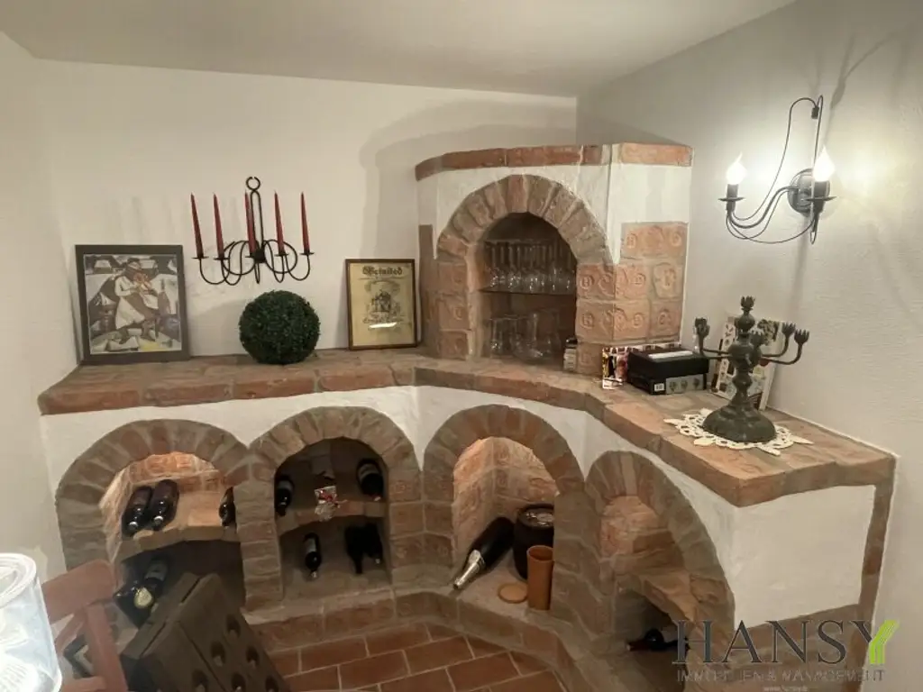 Traum Stilvilla in Tribuswinkel: Modernisiert mit Garten, Garage & 5 Zimmern!