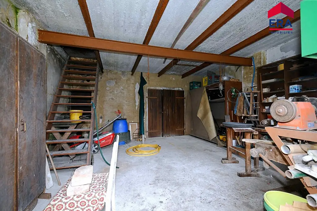 Absolut gut gelegener uneinsehbarer Bauernhof!