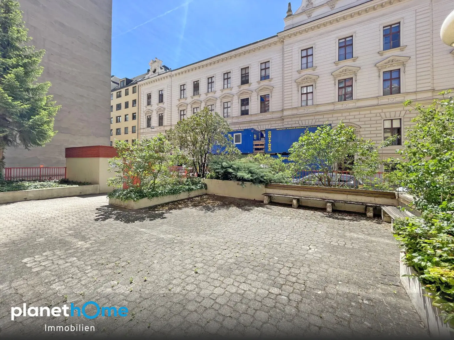 Vorplatz I