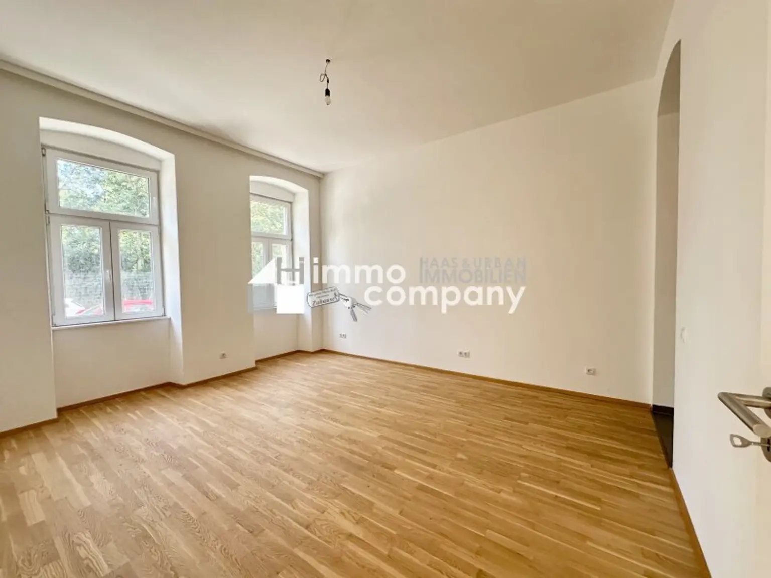 Erstbezug: Charmante 2-Zimmer-Wohnung- Nähe-Lugner City U6!