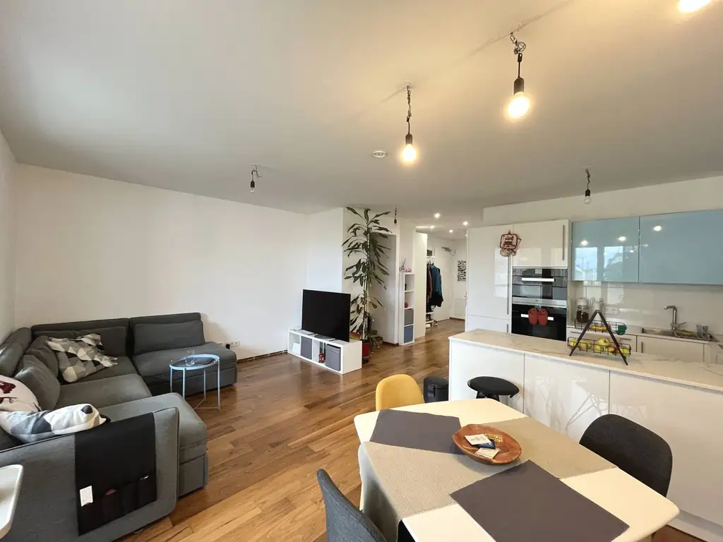 Moderne 3-Zimmer-Wohnung mit Balkon - Wohnen am Arenbergpark!
