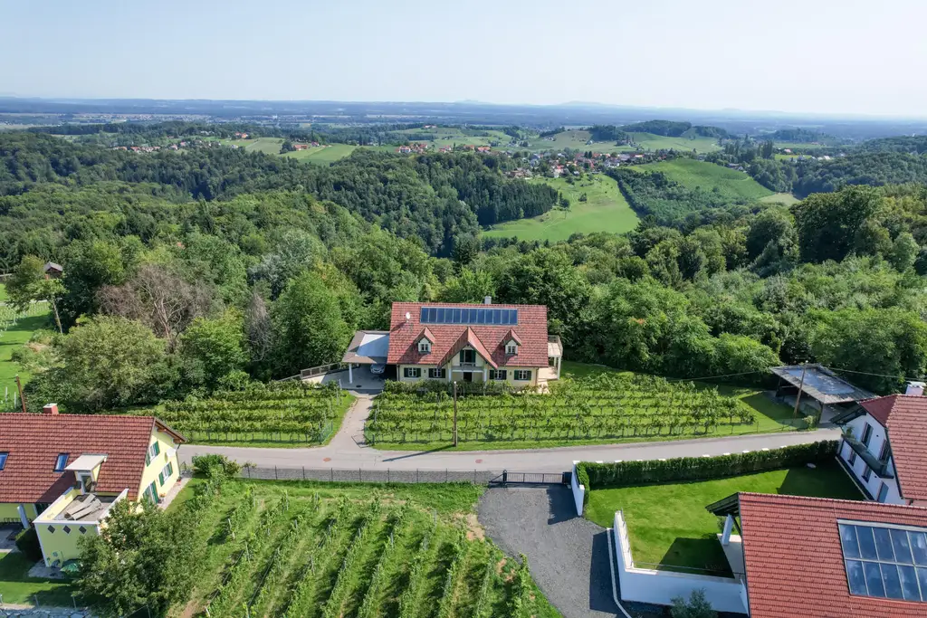 Ein Landhaus wie kein anderes – Exklusivität, Weite & Eleganz