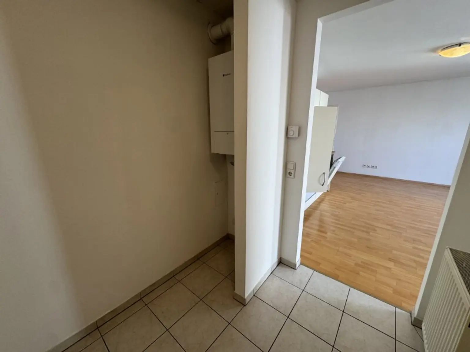 Lichtdurchflutete 2-Zimmer-Dachgeschosswohnung mit perfekter Anbindung