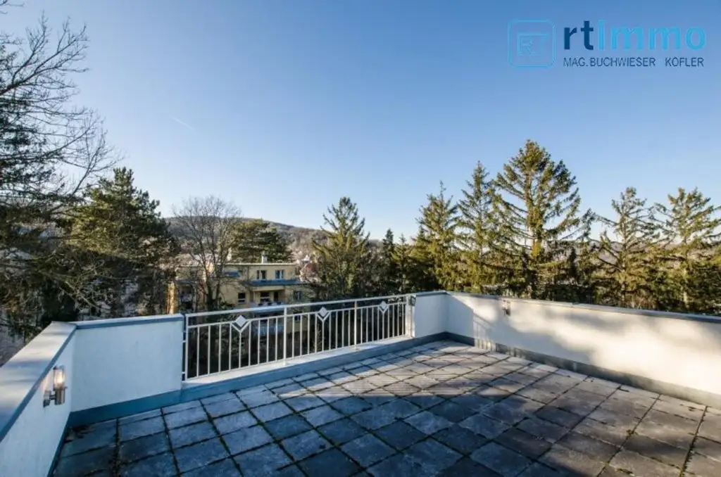 VIER ZIMMER | SCHÖNE UND HELLE TERRASSENWOHNUNG + 70 m2 DACHTERRASSE + GARAGE
