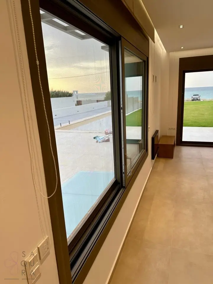 Erste Villa am Ufer – Ihr privates Paradies in Posidi
