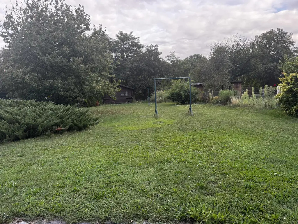Ihr neues ZUHAUSE mit großem Garten - Wohnen  mit  Lebensqualität