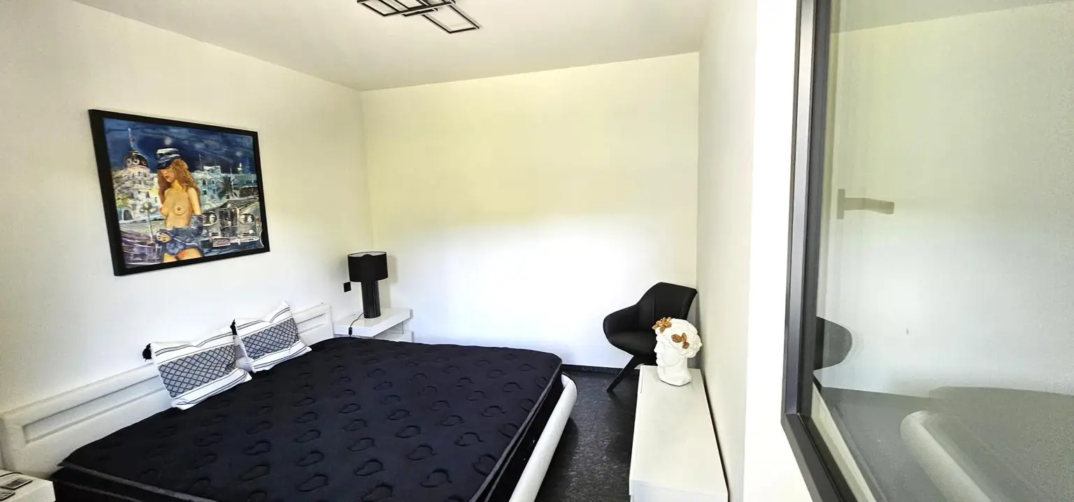 Design trifft Lebensqualität – Exklusive Neubauwohnung mit Seeblick