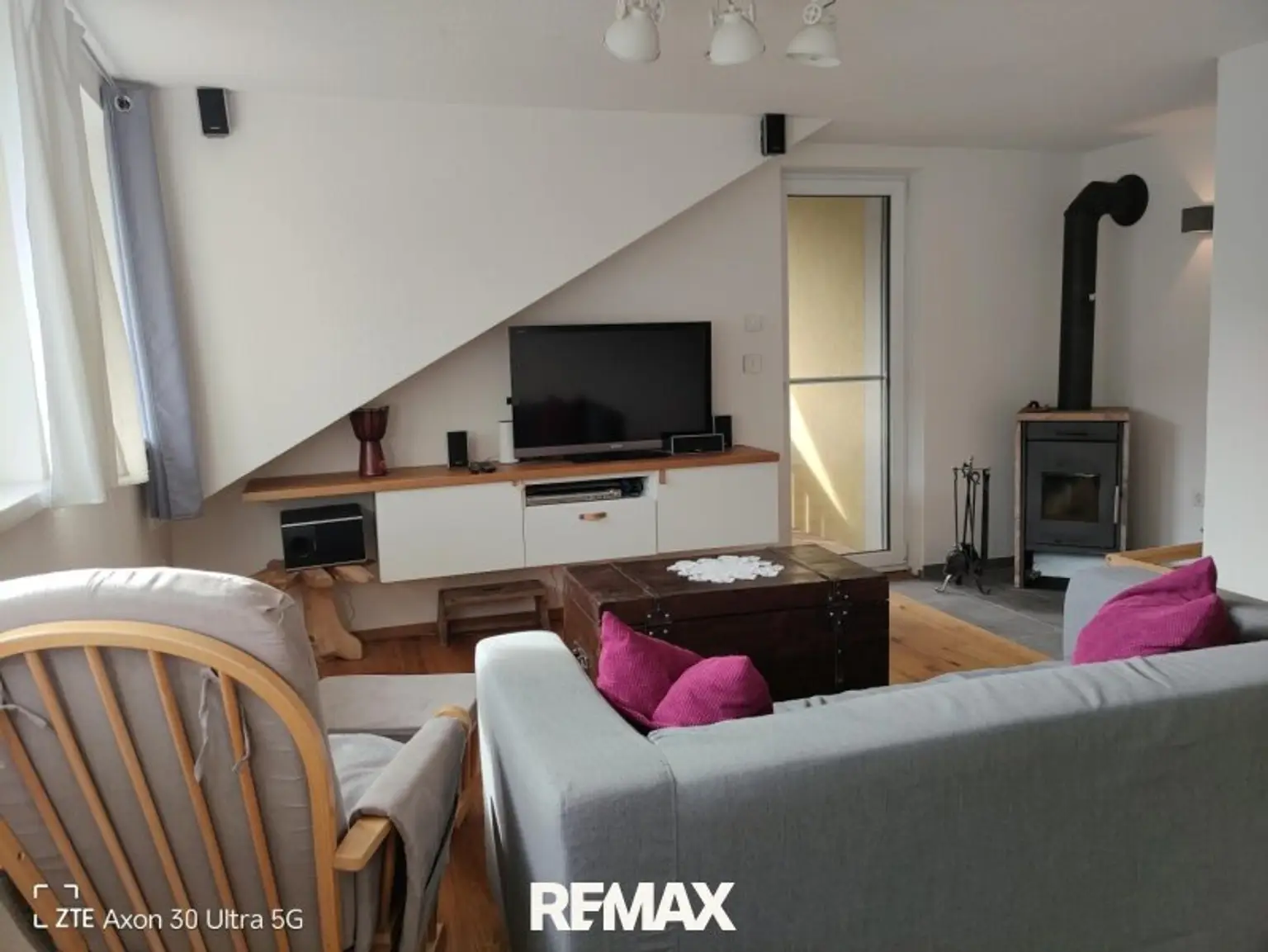 Wohnzimmer mit Kaminofen