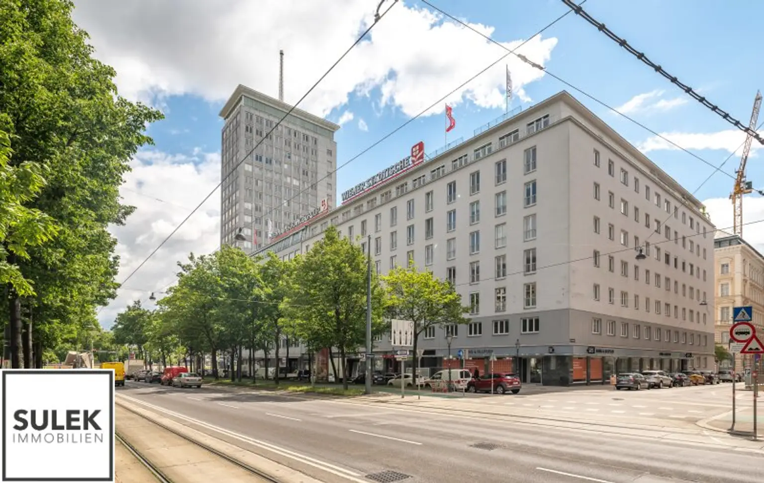 schöne 2 Zimmer Wohnung in bester Innenstadtlage - ab Oktober beziehbar! (Erstbezug nach Sanierung)