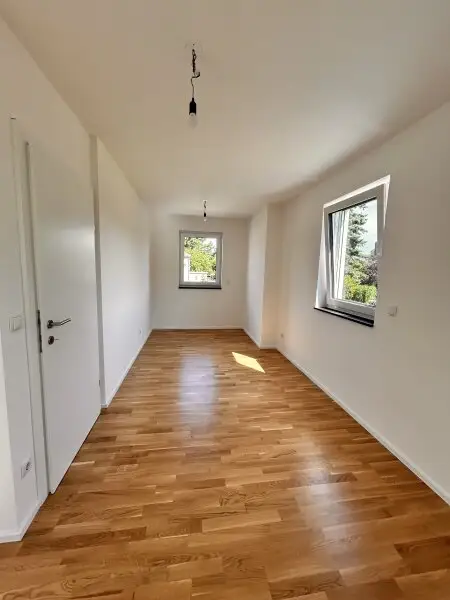 Neubau-Eckreihenhaus mit sonniger Dachterrasse, Garten und Wohnkeller - Verbringen Sie Weihnachten in Ihrem Traumhaus