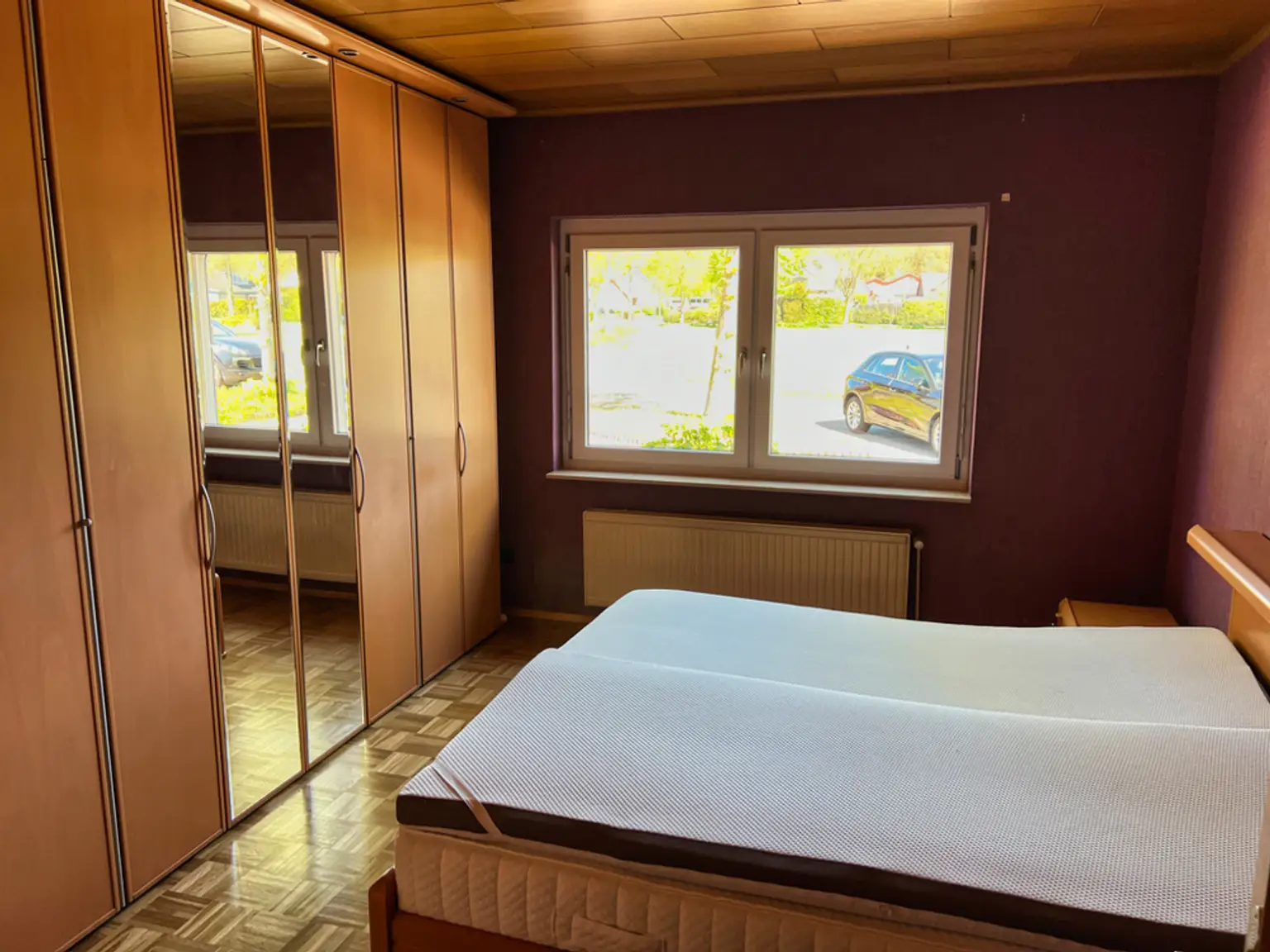 TOP-gepflegt & laufend renoviert! Bungalow mit schöner Gartenanlage!