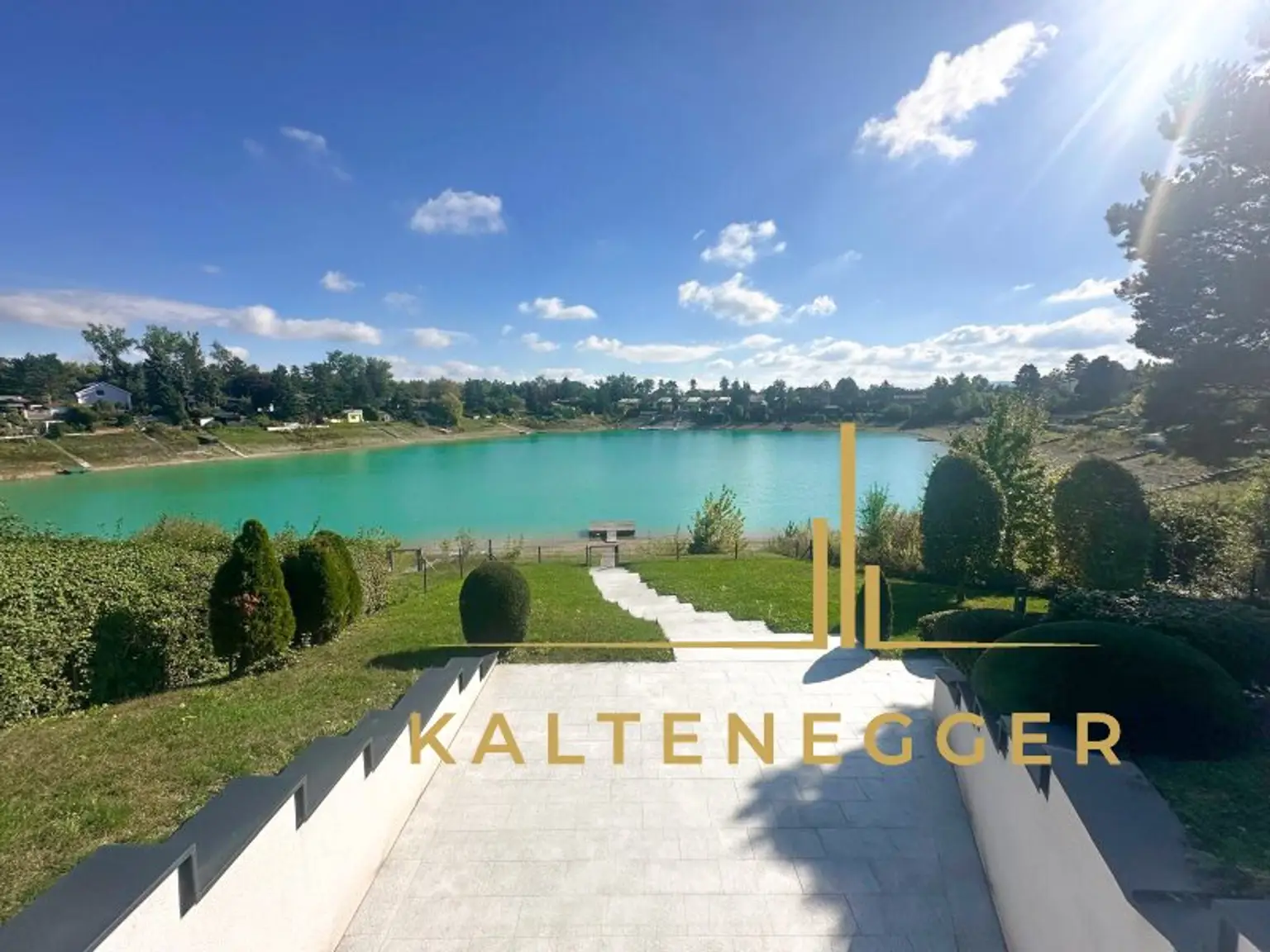 Architektentraum direkt am See