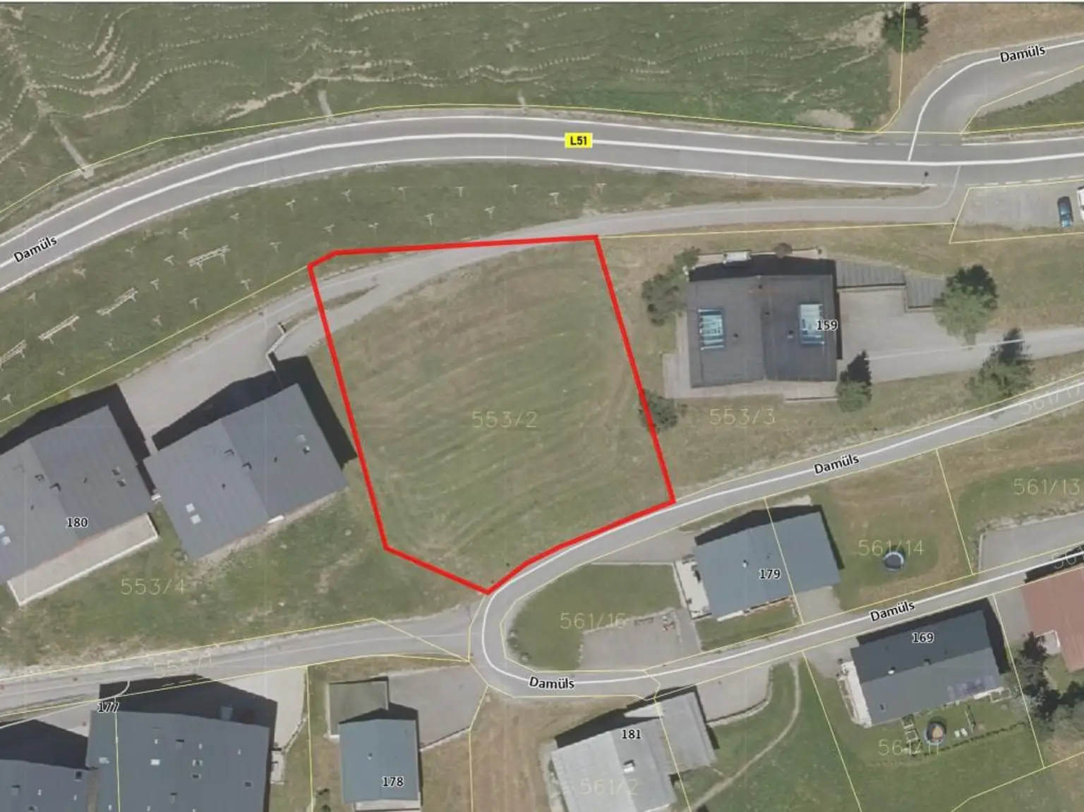 1.792 m² Baugrundstück mit Freizeitparadies direkt vor der Tür