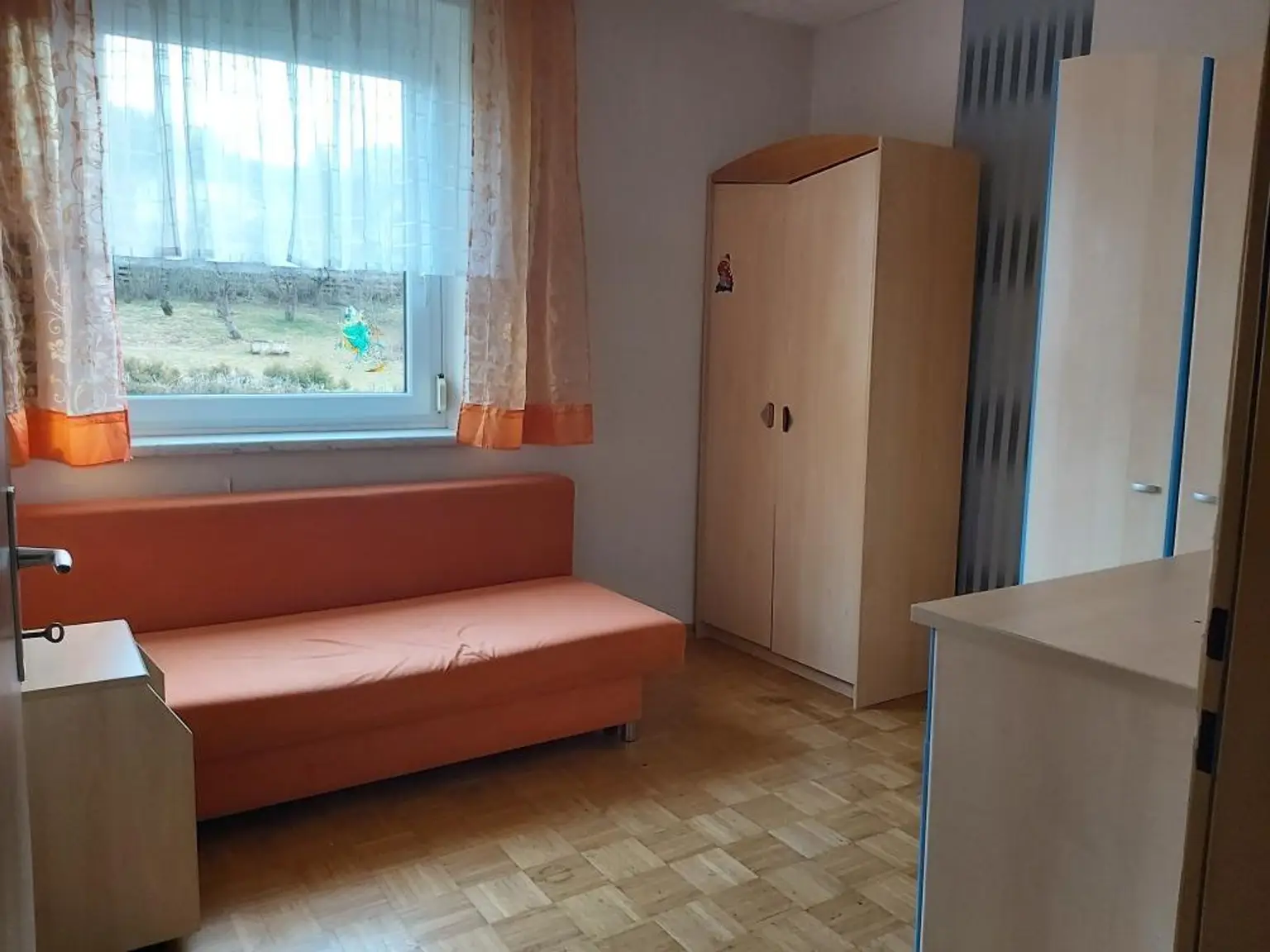 Möblierte 3-Zimmer-Wohnung mit Loggia und Carport in Mürzzuschlag zu mieten !