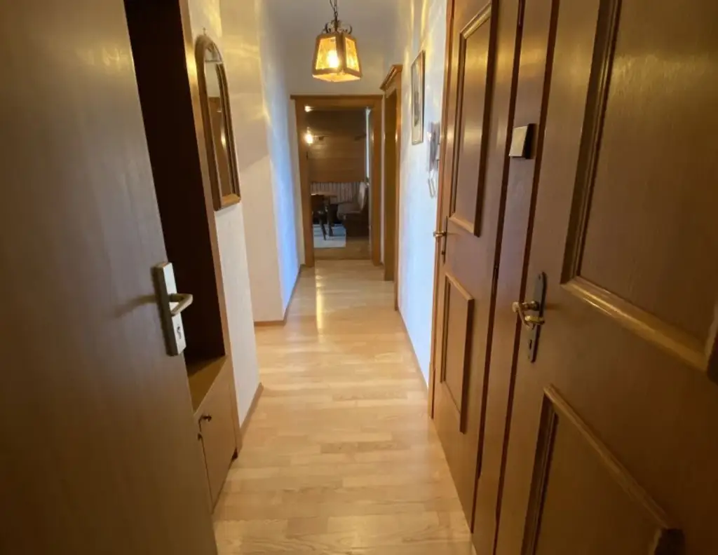 Spielberg: 3-Zimmer-Wohnung mit 2 Balkone und eigenem Garten!