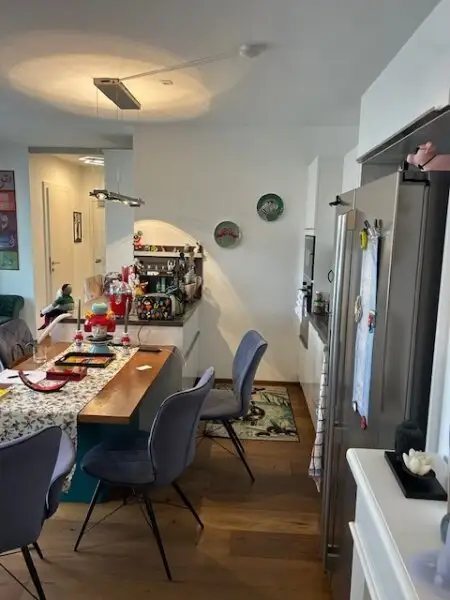 Wunderbare Dachgeschosswohnung in Top Lage mt Garage im Eigentum