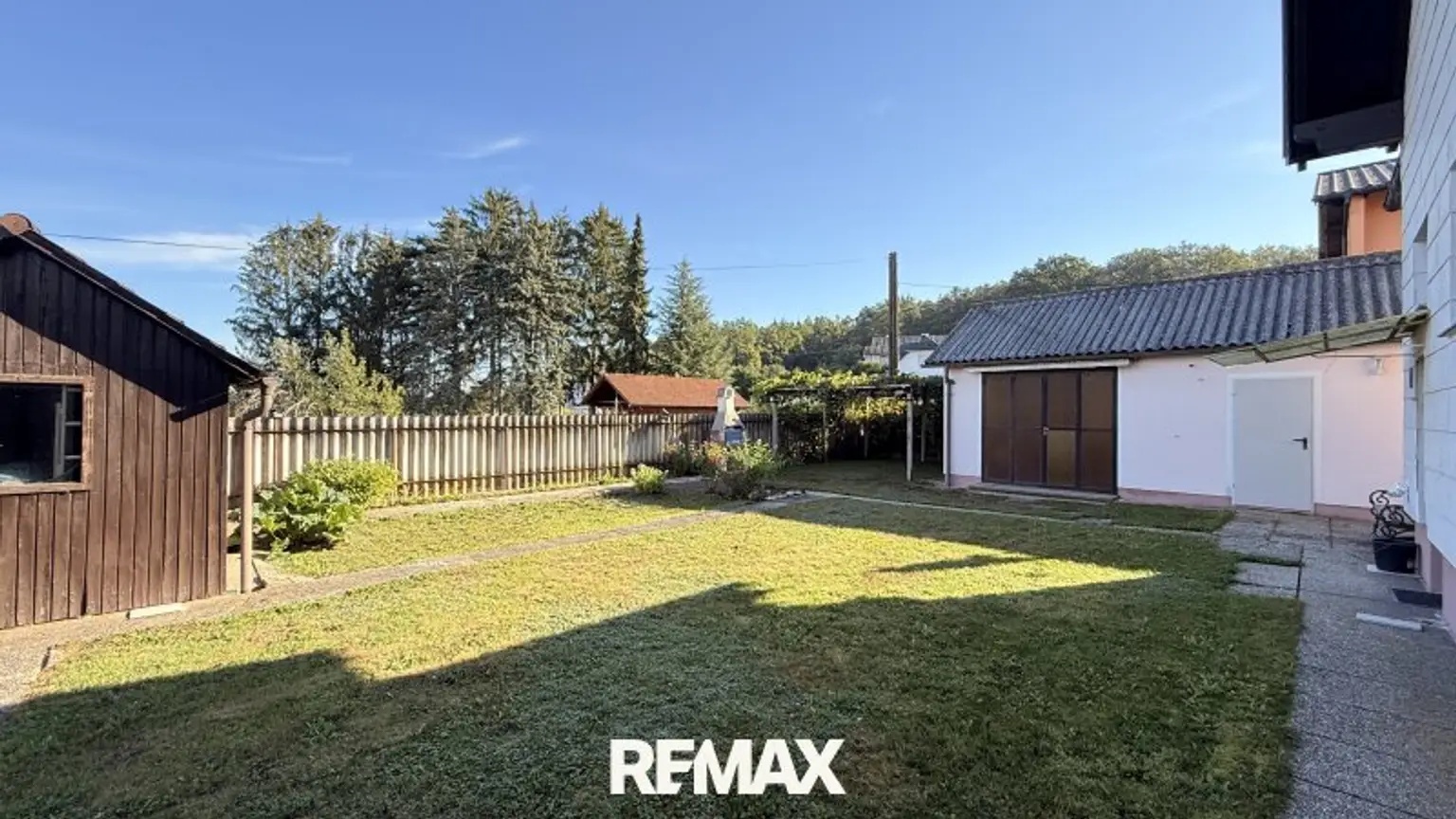 Garten komplett eingezäunt