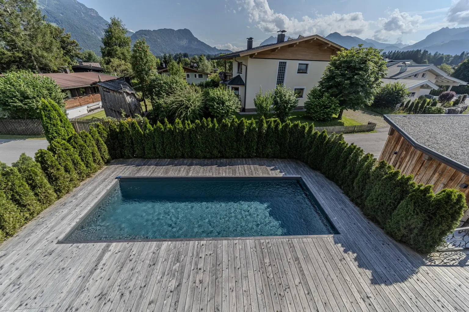 Traumhaftes Alpenchalet mit Outdoor Pool und Saunahaus