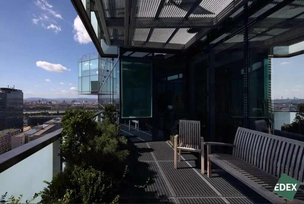 Hochwertige Flächen im Saturn Tower