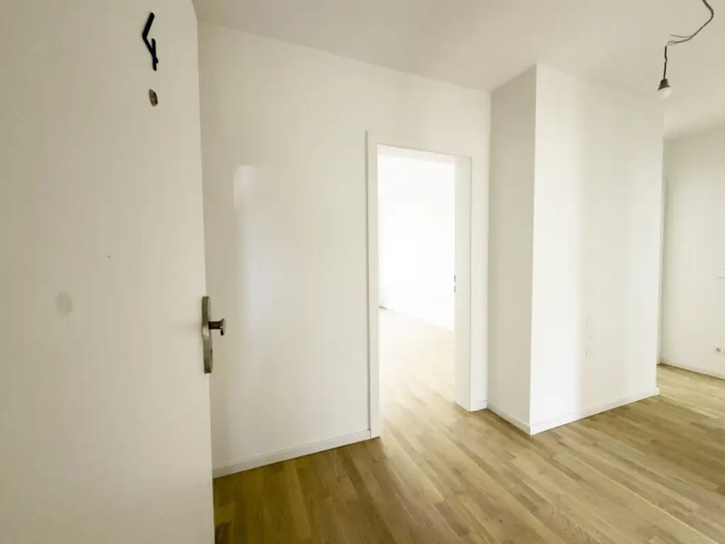 Türkenschanzpark: Stilvoller Altbau mit Außenfläche | Top-saniert & ruhig gelegen – Schöffelgasse