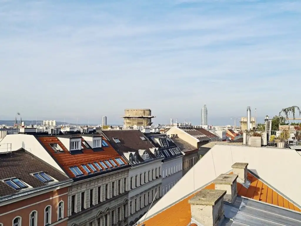 TERRASSENHIT, DACHGESCHOSS, 138 m2 Maisonette mit 45 m2 Terrasse, 3 Zimmer, Wohnküche, Wannenbad, Rembrandtstraße