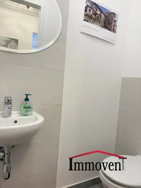 Wunderschöne, möblierte 2-Zimmerwohnung mit Balkon!