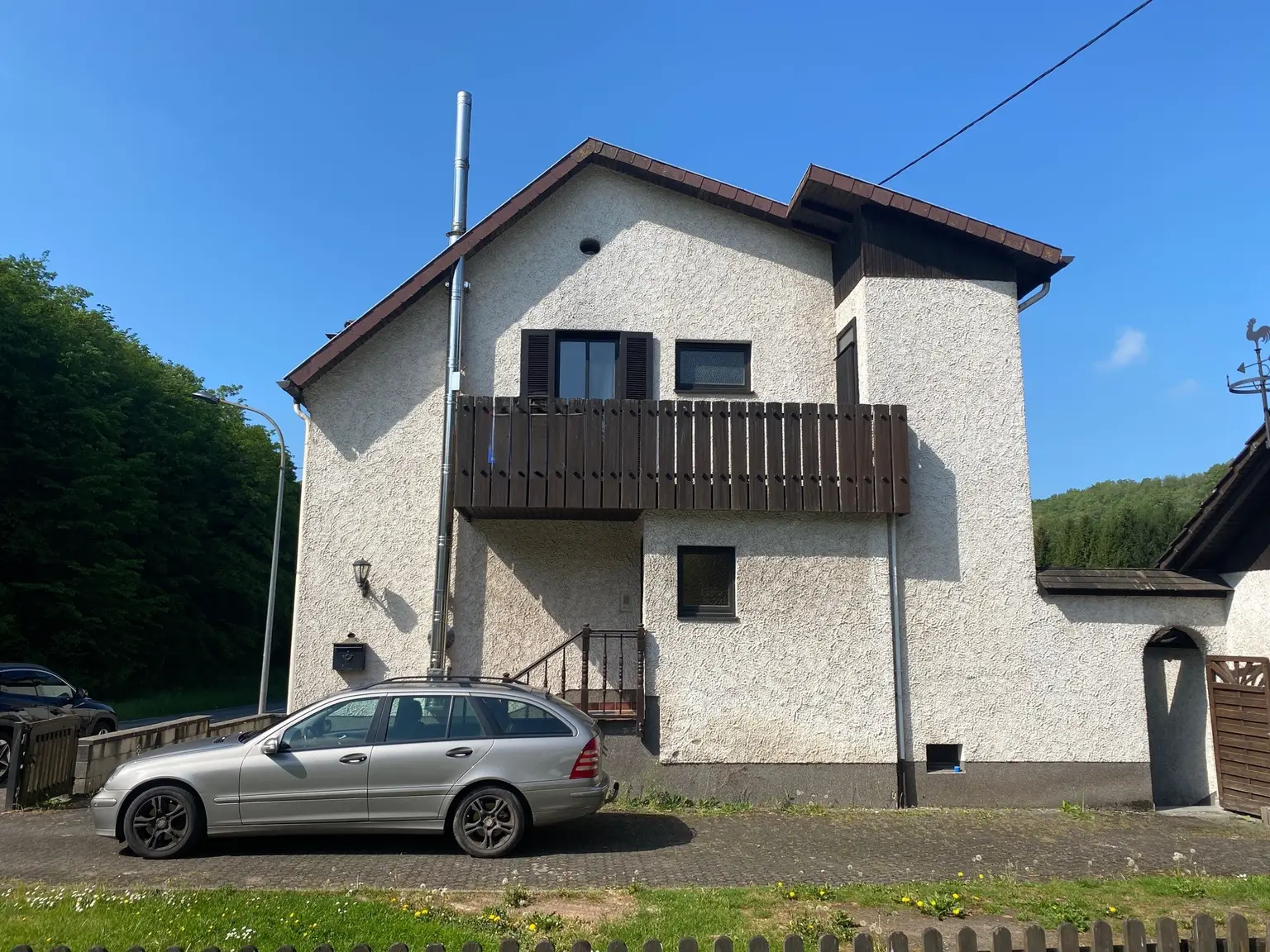 IHR NEUES ZUHAUSE
WOHNHAUS mit GARAGE
NÄHE ST. WENDEL