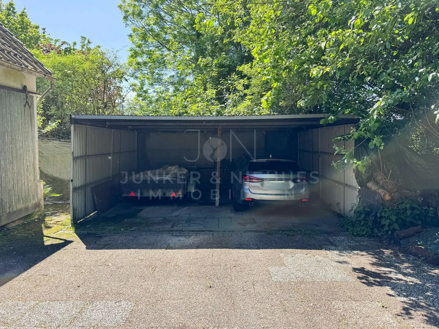 Carport