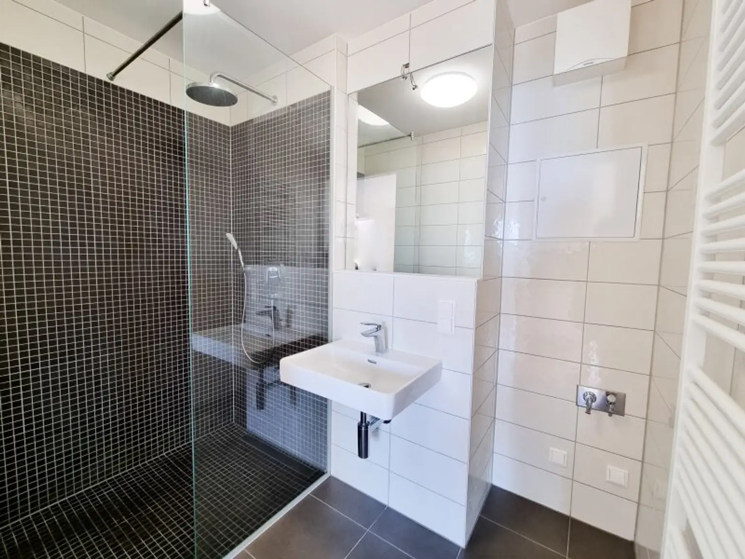 Wohnen im Leopoldtower / Citygate - Eckwohnung mit ca.18 m2 Balkonfläche!