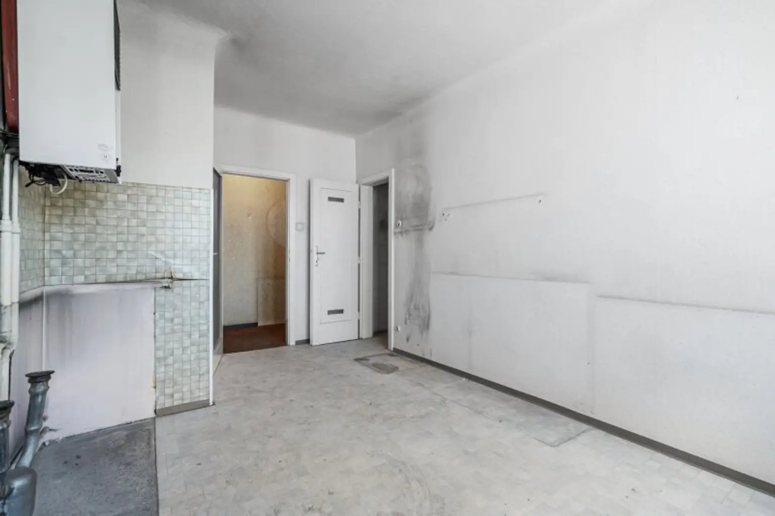 Renovierungsbedürftige 3-Zimmer-Wohnung in 1170 Wien – Ihr neues Zuhause wartet!