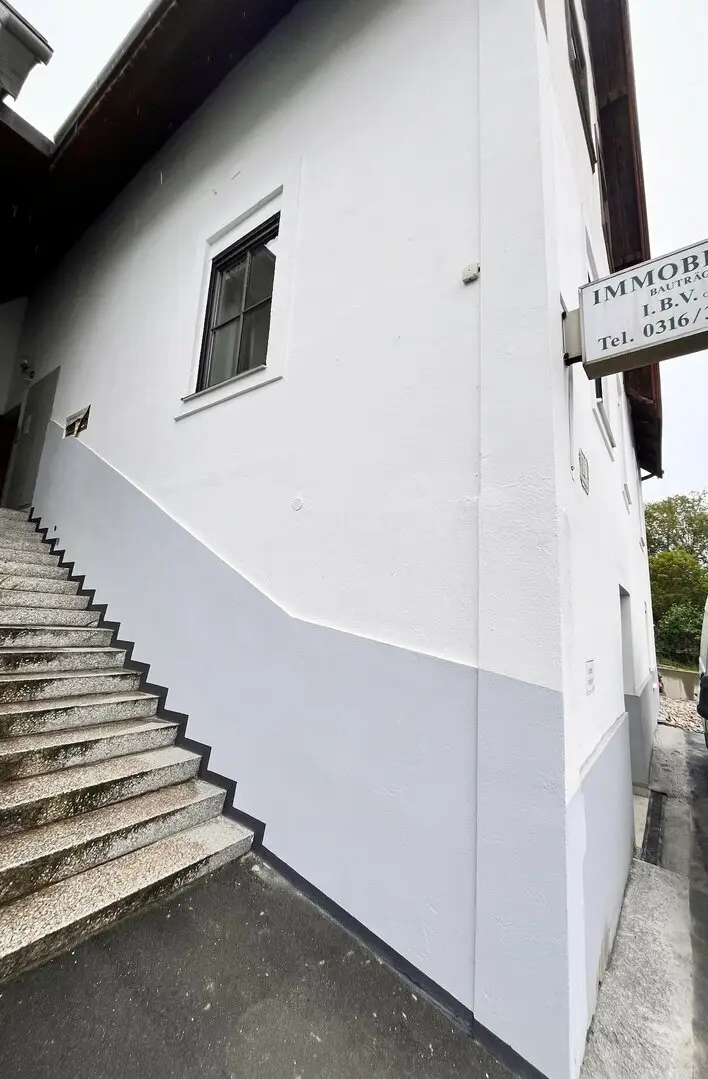 Fassade Zugang