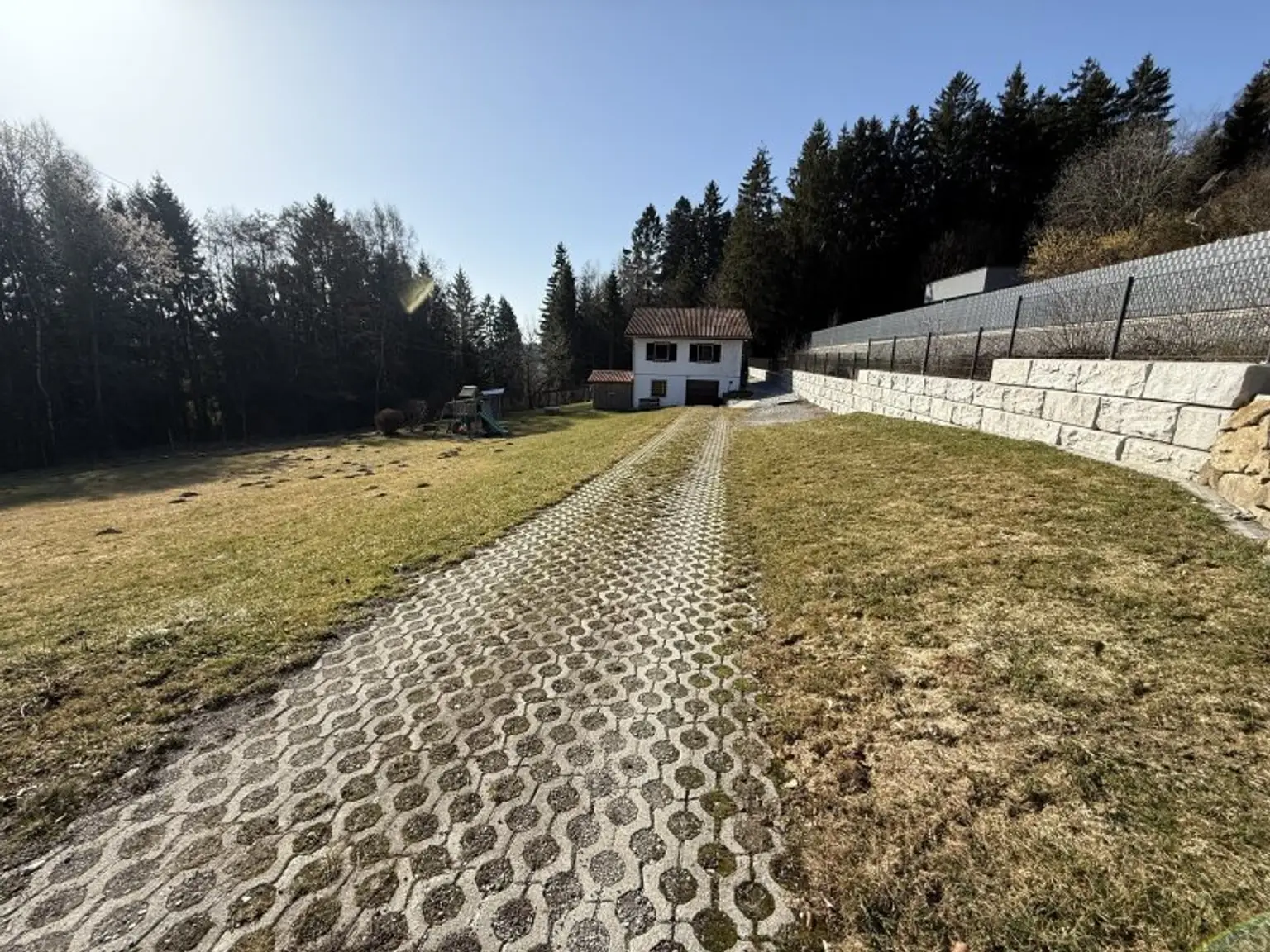 Naturparadies mit Zweitwohnsitzwidmung nahe der GIS in Lichtenberg