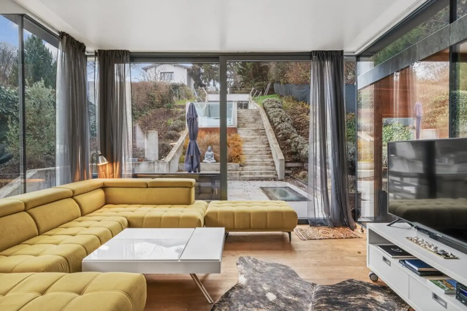 Architektenvilla mit Pool und Biosauna in 1230 Wien-Mauer