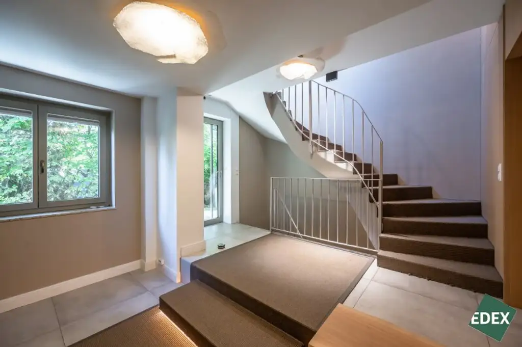 Ankommen, Aufatmen, Genießen - Villa mit Garten, Pool und Dachterrasse an den Weinbergen am Mauerer Berg