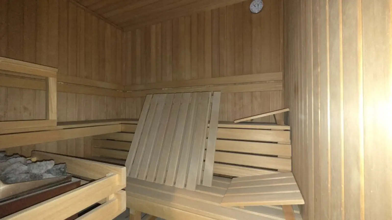 Charmante 3-Zimmer-Wohnung in 1100 Wien – Ihre Sanierungschance mit Loggia * KFZ Garagenplatz * Sauna