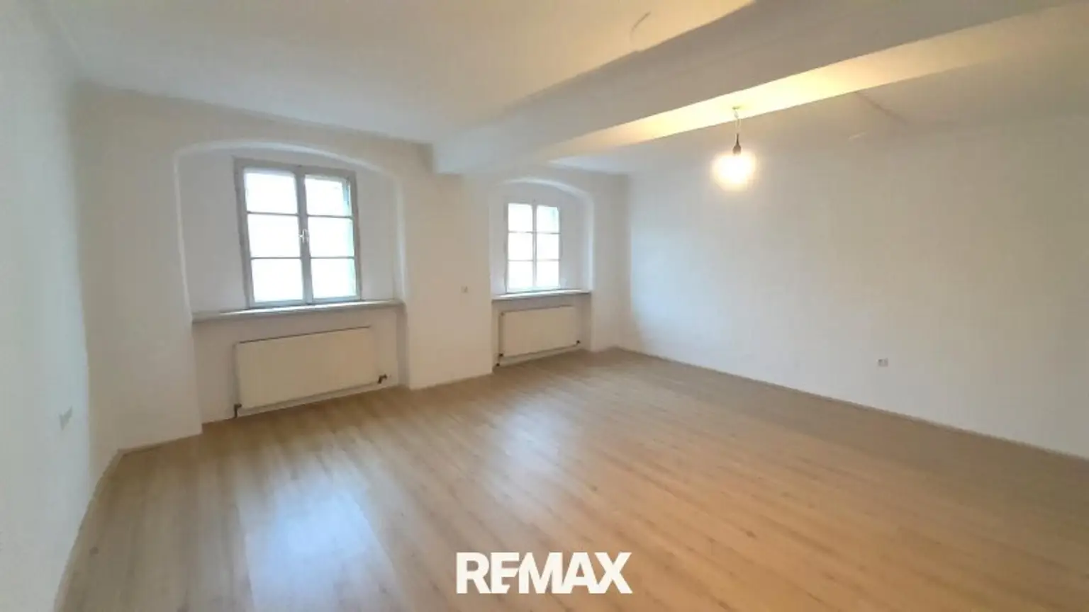 Wohn- Esszimmer