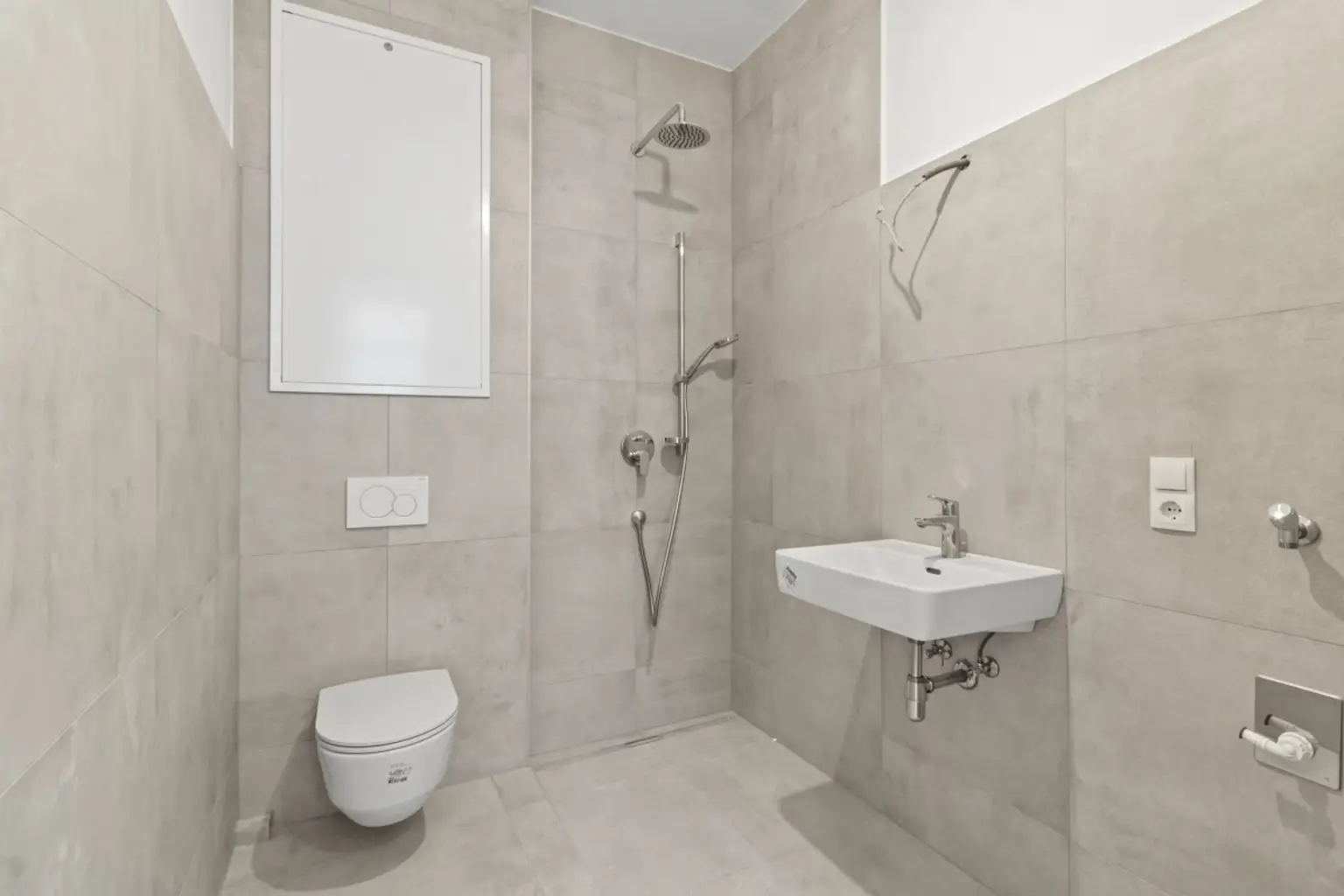 Img_0745-min | ++ NEU ++ Gesamte ETAGE im 7. Bezirk – ZWEI Einheiten, unzählige Möglichkeiten | Prima Service Immobilien