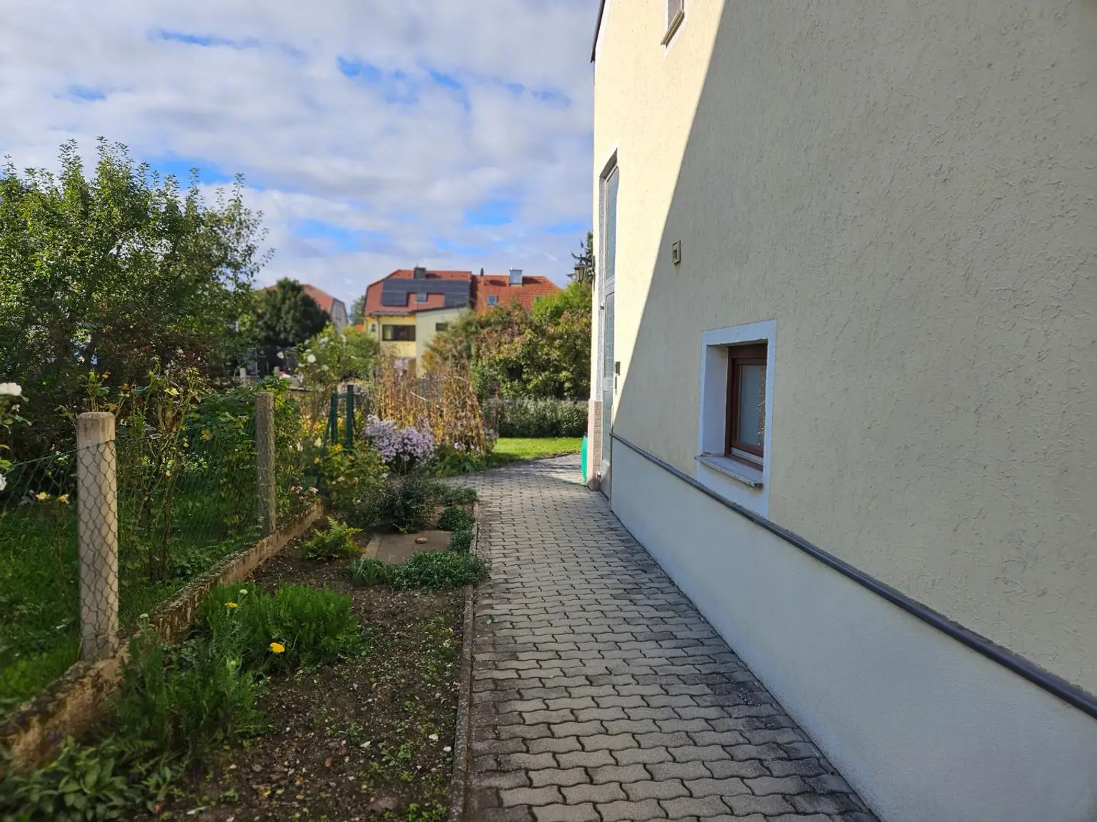 Gepflegtes Haus in S-Bahn Nähe!